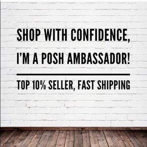 POSH AMBASSADOR AT YOUR SERVICE 😊